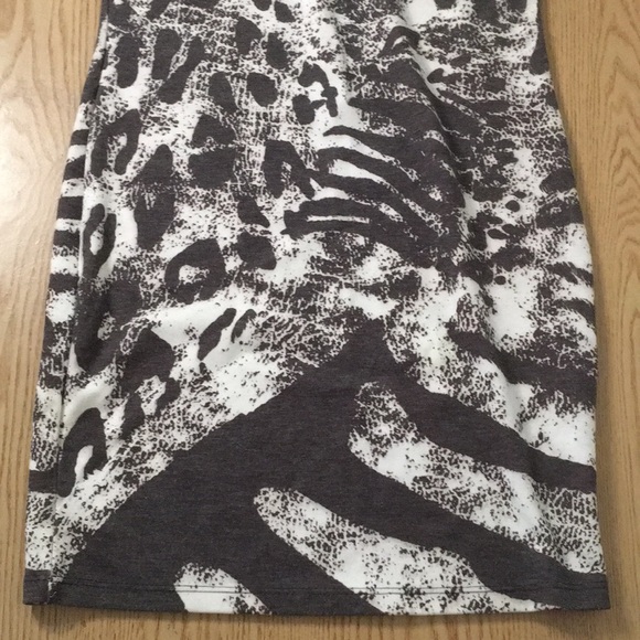 Womens Forever 21 Animal Print Dress Stretchy Off White Gray-Brown Size Large - Picture 3 of 5